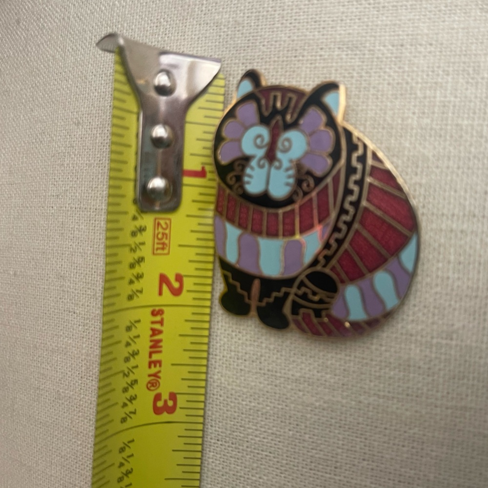 Barbara Lavallee @Artique LTD,  enamel Kitty Cat Pin Brooch - Picture 9 of 9